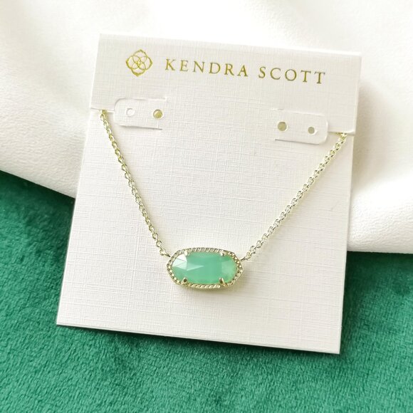 Kendra Scott Jewelry - Kendra Scott Gold Pendant Necklace - Elisa Chalcedony Glass $50 New